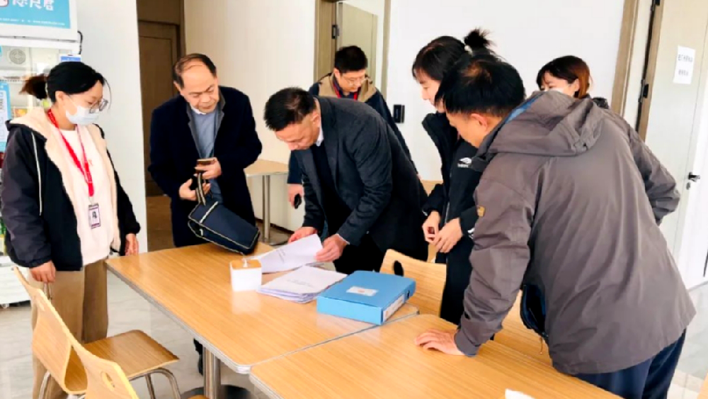 青岛市总工会到恒晟大厦验收新时代区域共享职工之家建设工作