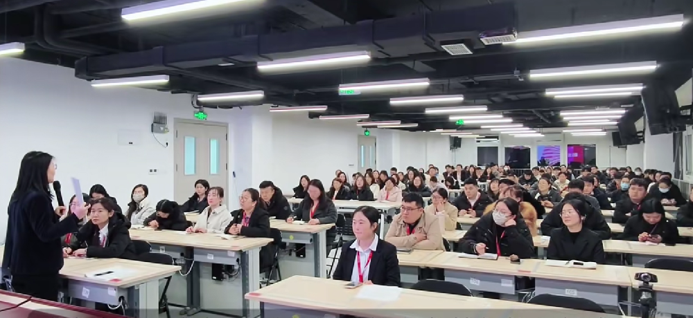 筑牢新人成长根基，彰显人才培育初心